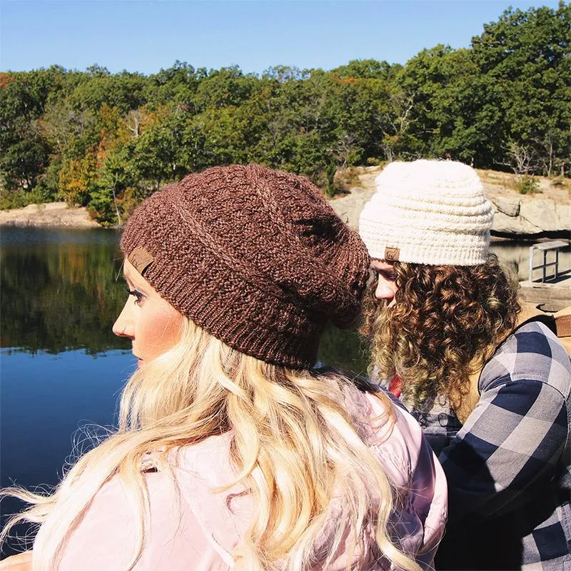 Luxurious Alpaca Slouch Beanie: Warmth and Style